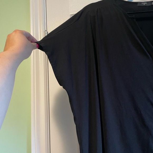 Short sleeve button up black tshirt - Picture 5 of 6